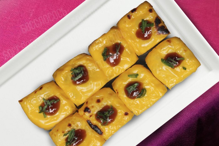 �������